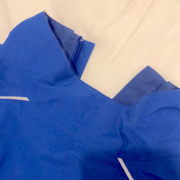 Pine Valley Zero Restriction short sleeve reversible windbreaker - Picture 9 of 9